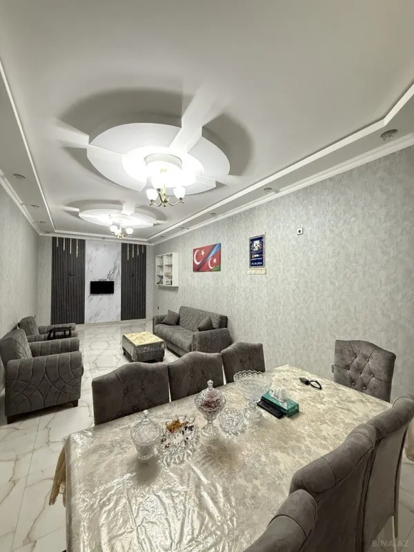 Satılır 4 otaqlı həyət evi 180 m²
