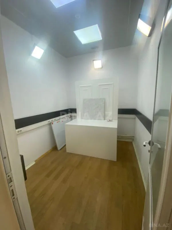 Satılır obyekt 100 m²