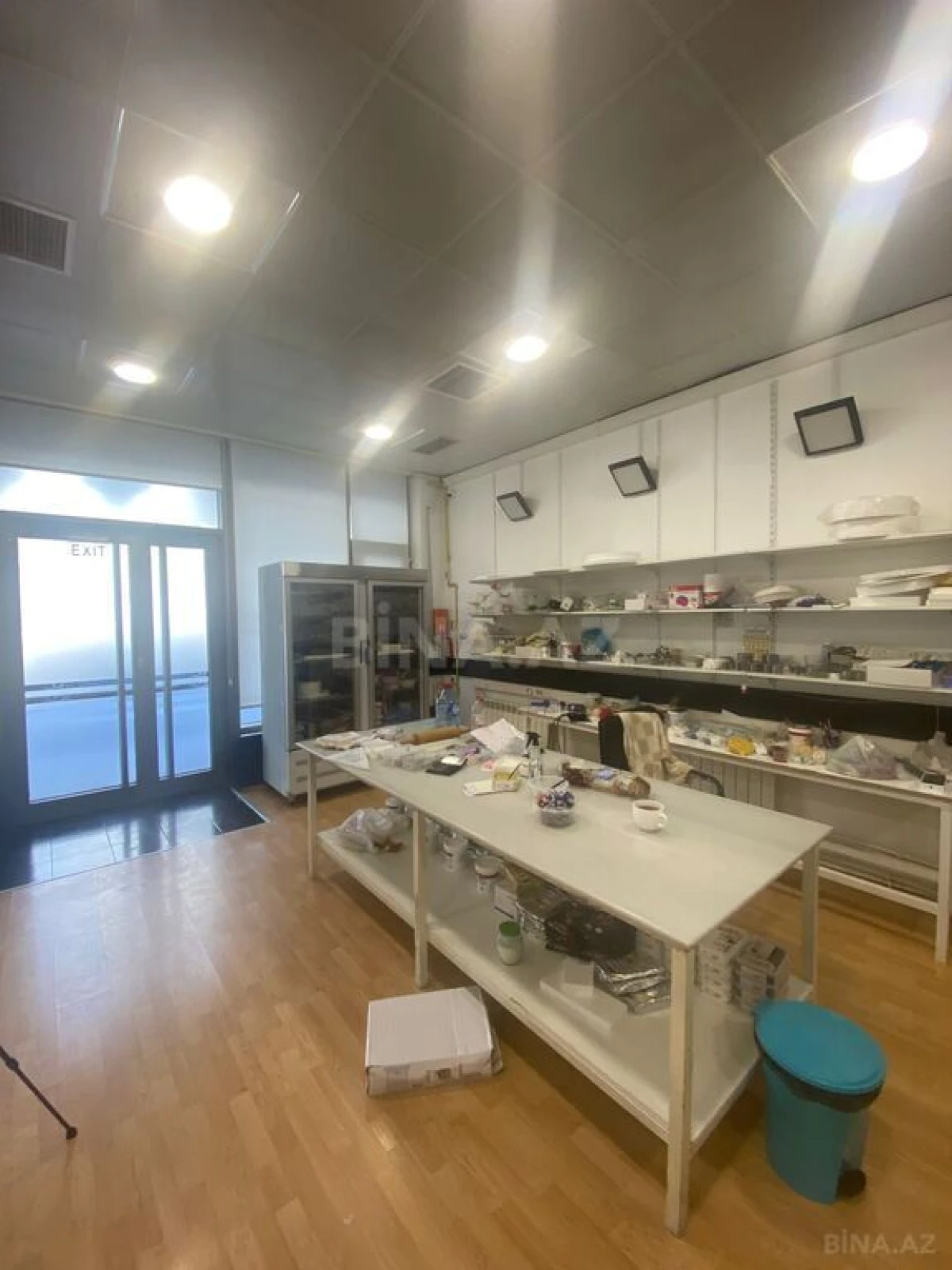 Satılır obyekt 100 m²