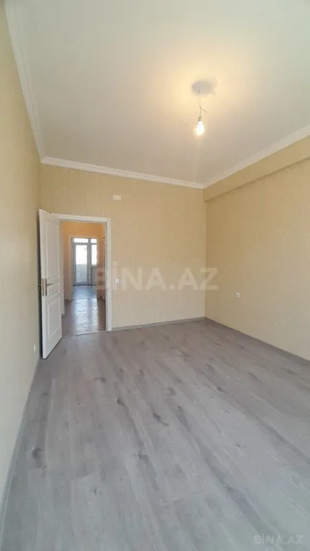 Satılır 3 otaqlı mənzil 73 m²