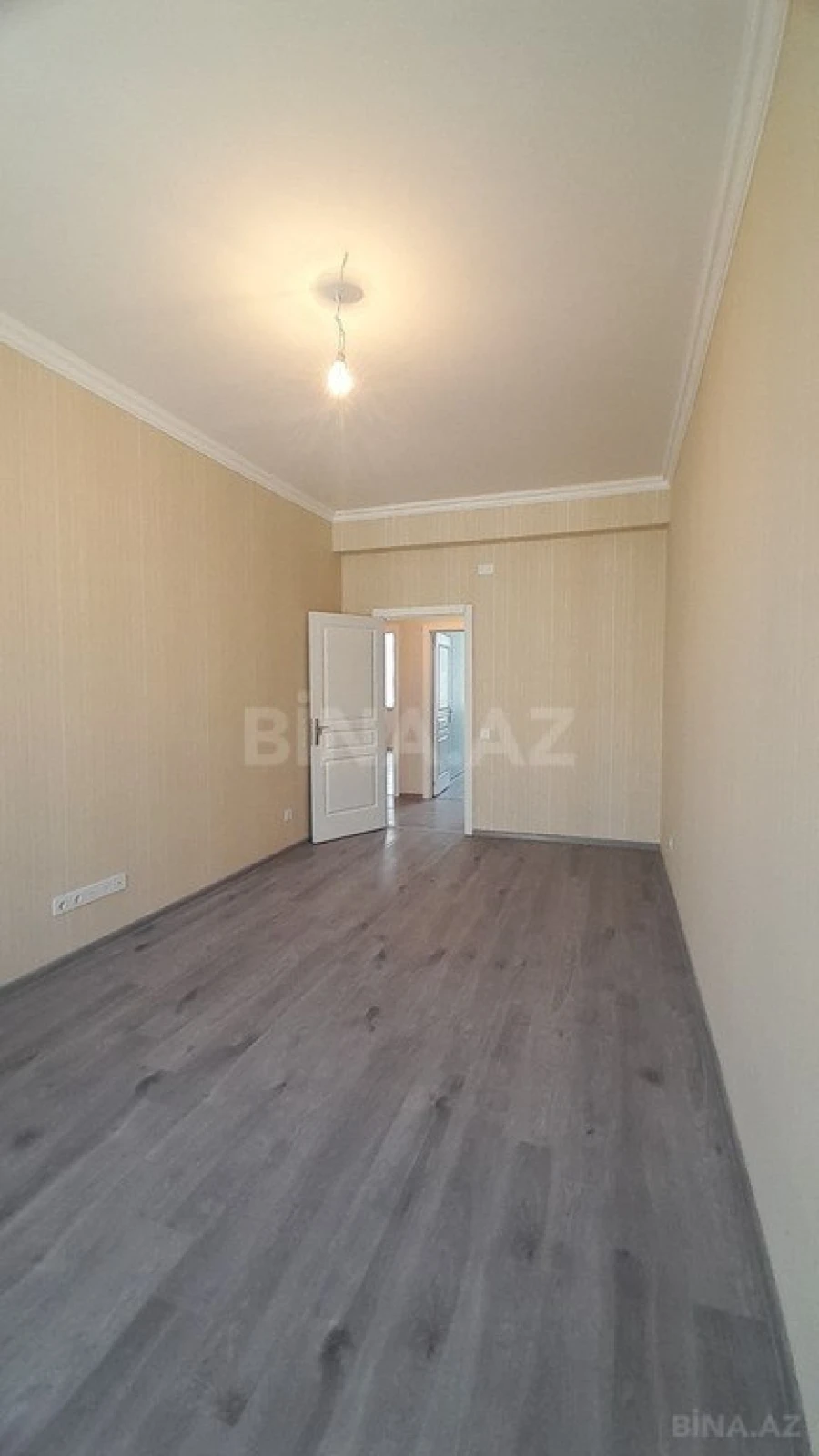 Satılır 3 otaqlı mənzil 73 m²