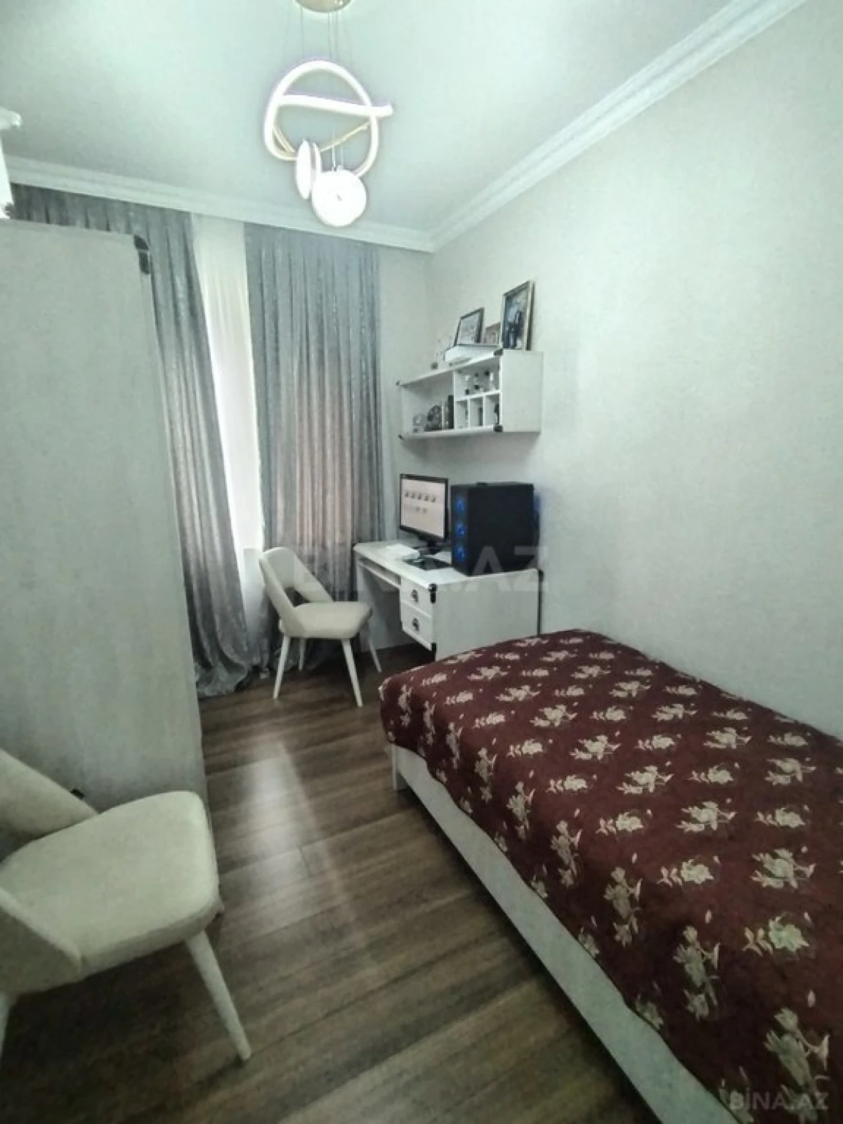 Satılır 3 otaqlı mənzil 90 m²