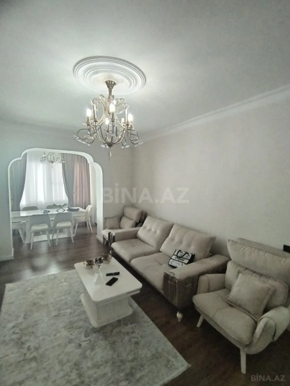 Satılır 3 otaqlı mənzil 90 m²