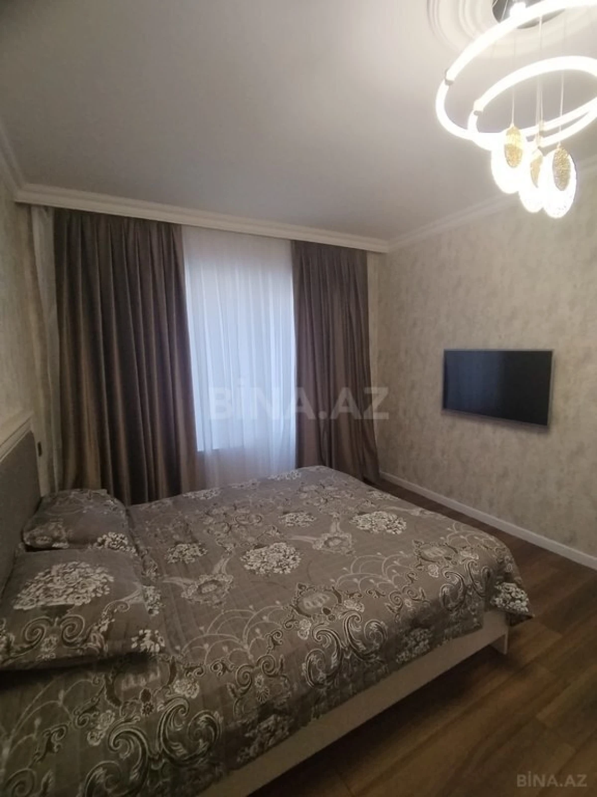 Satılır 3 otaqlı mənzil 90 m²