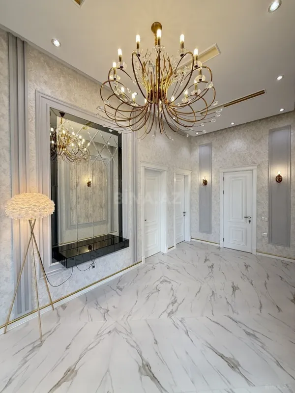 Satılır 4 otaqlı həyət evi 220 m²