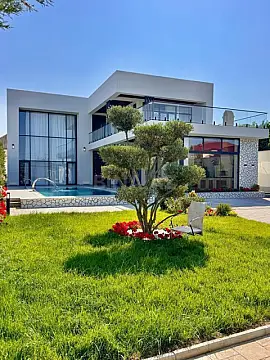 Satılır 5 otaqlı həyət evi 350 m² — Bakı, Mərdəkan 5 otaq 350.00 m²