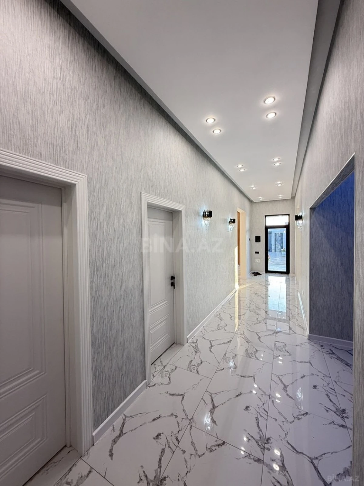 Satılır 4 otaqlı həyət evi 140 m²