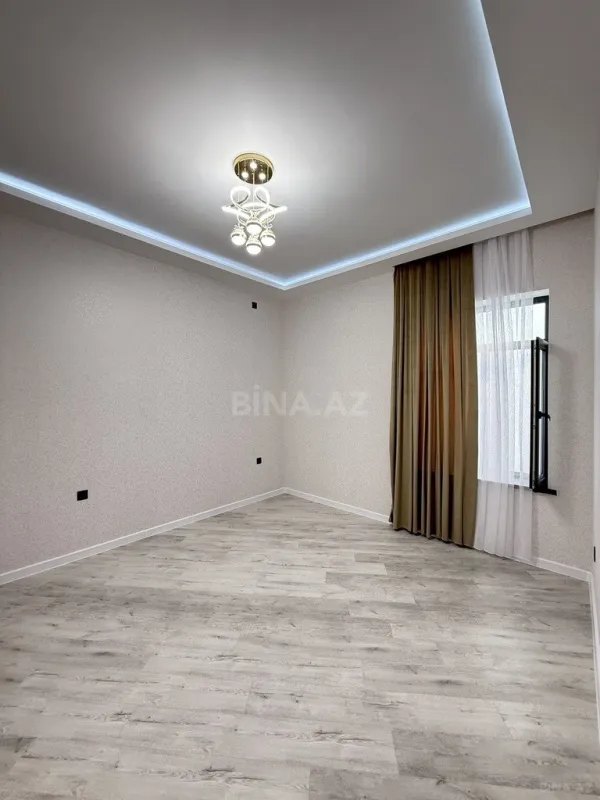 Satılır 4 otaqlı həyət evi 140 m²
