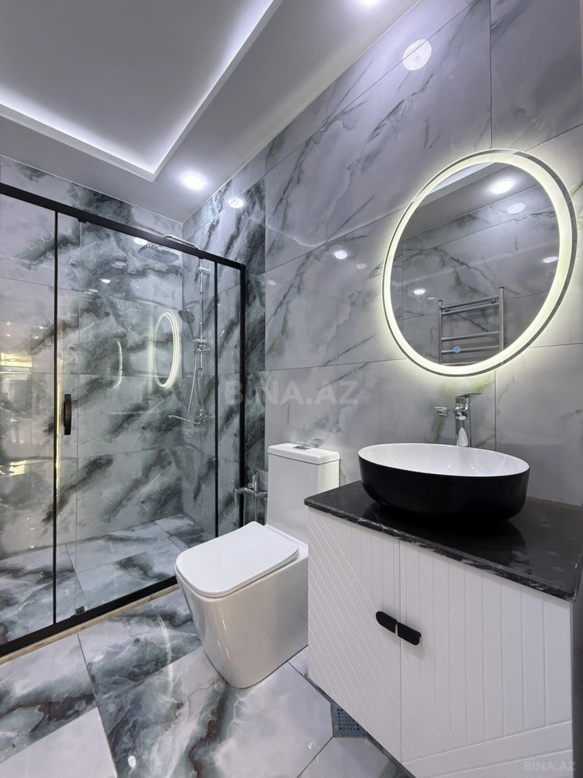 Satılır 4 otaqlı həyət evi 140 m²