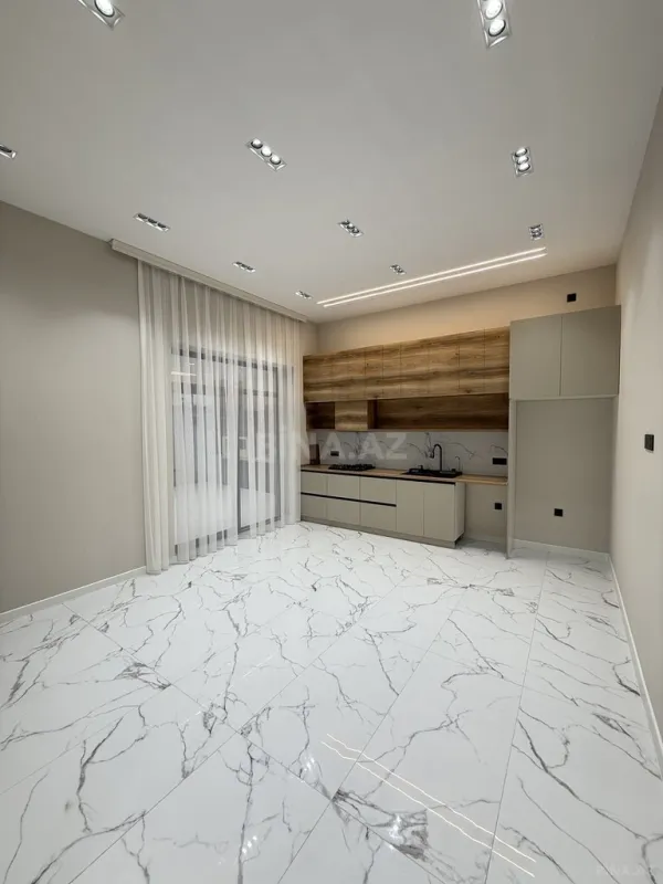 Satılır 4 otaqlı həyət evi 160 m²