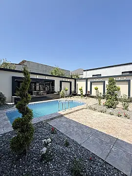 Satılır 4 otaqlı həyət evi 155 m²