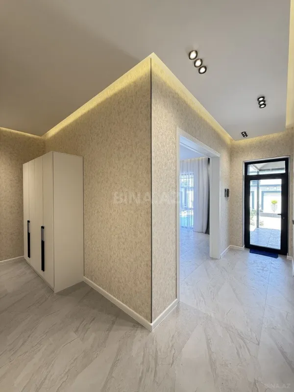 Satılır 4 otaqlı həyət evi 155 m²