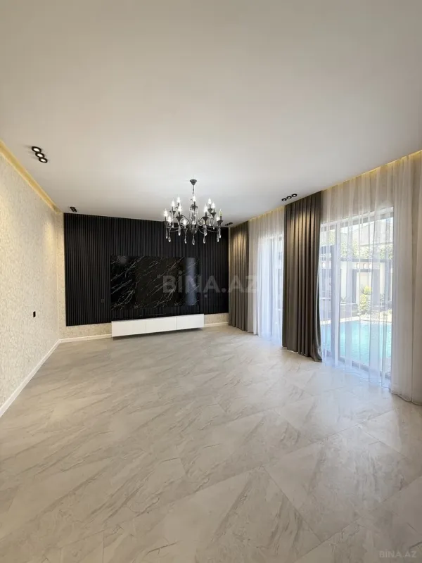 Satılır 4 otaqlı həyət evi 155 m²