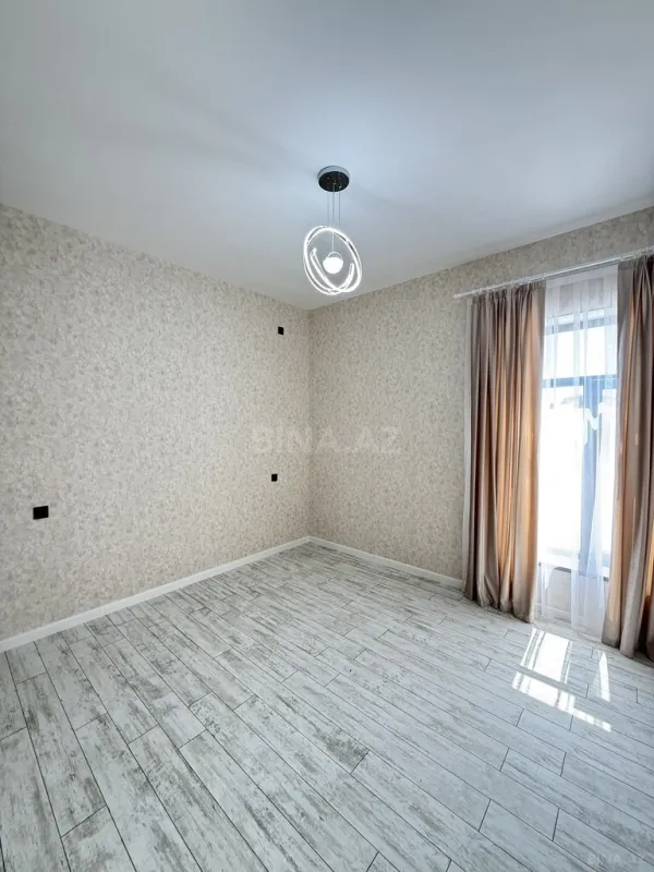 Satılır 4 otaqlı həyət evi 155 m²