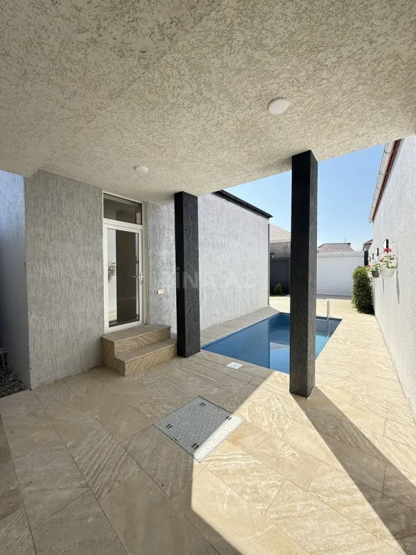 Satılır 4 otaqlı həyət evi 130 m²