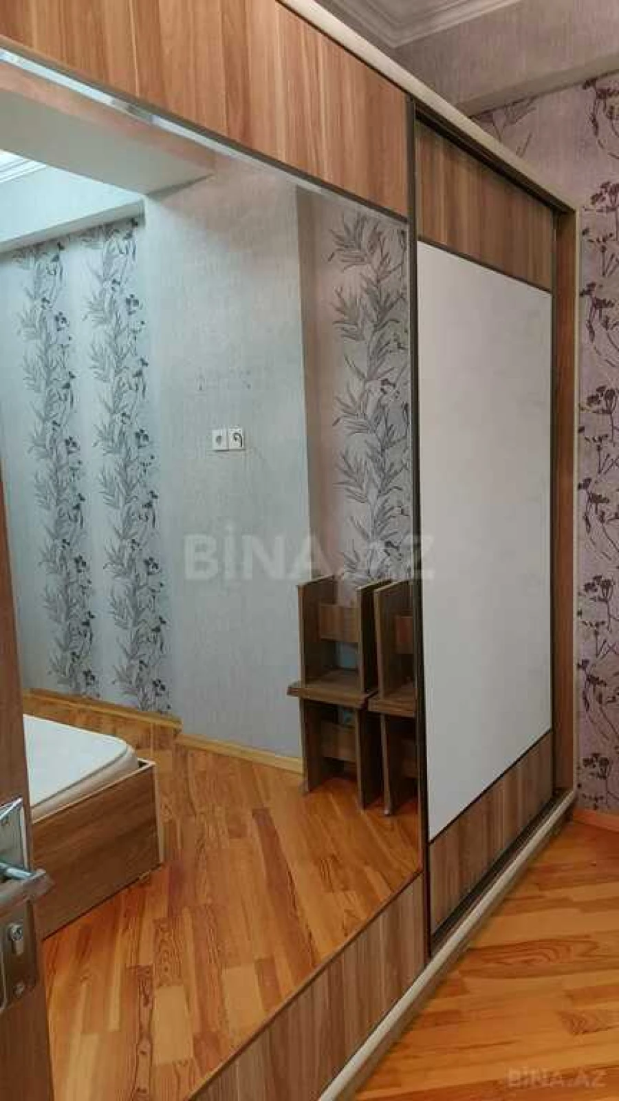 Kirayə verilir 3 otaqlı mənzil 65 m²