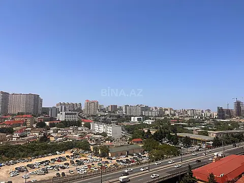 Satılır 2 otaqlı mənzil 106 m²