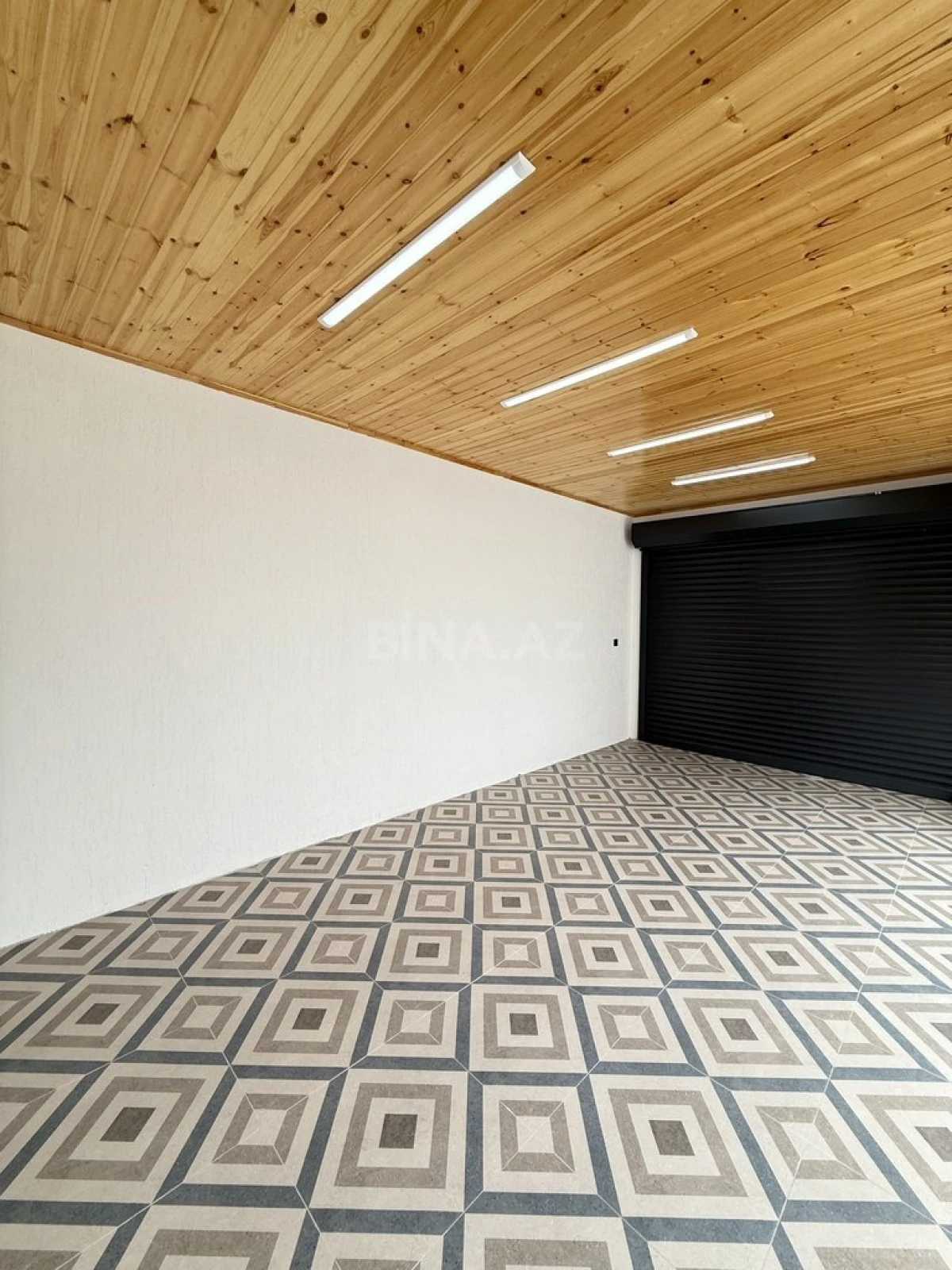 Satılır 5 otaqlı həyət evi 220 m²