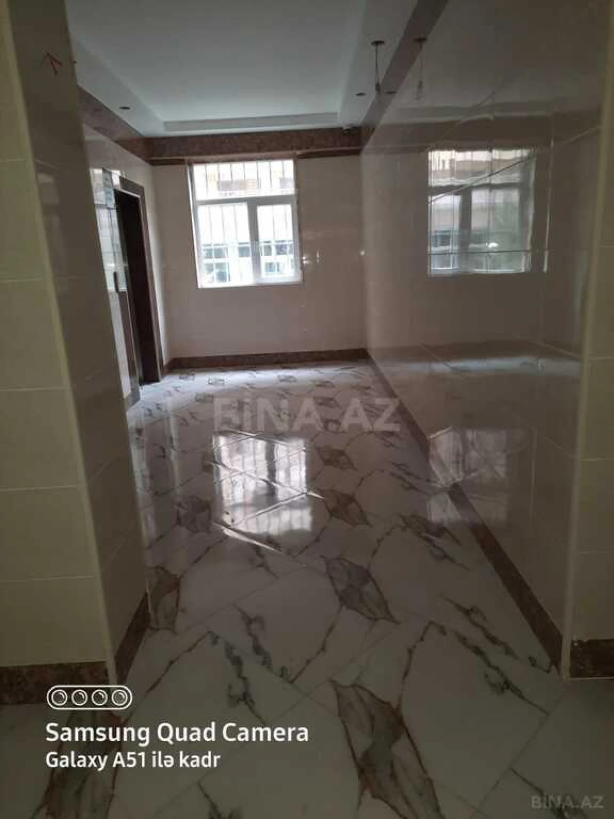 Satılır 2 otaqlı mənzil 80 m²