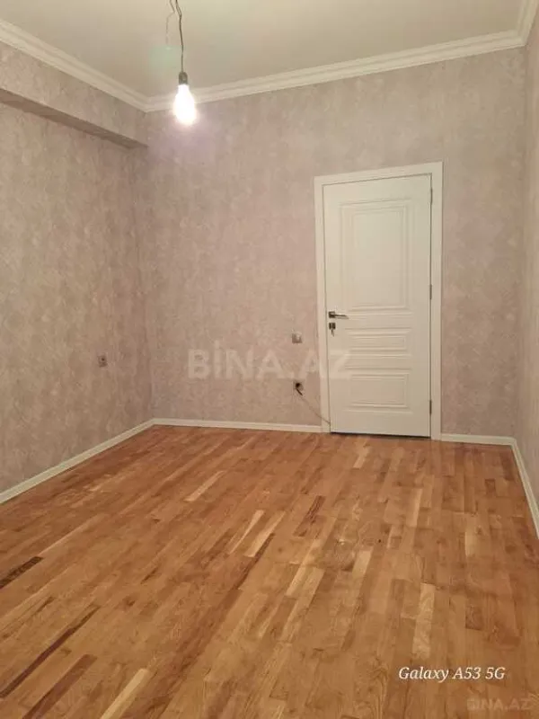 Satılır 2 otaqlı mənzil 80 m²
