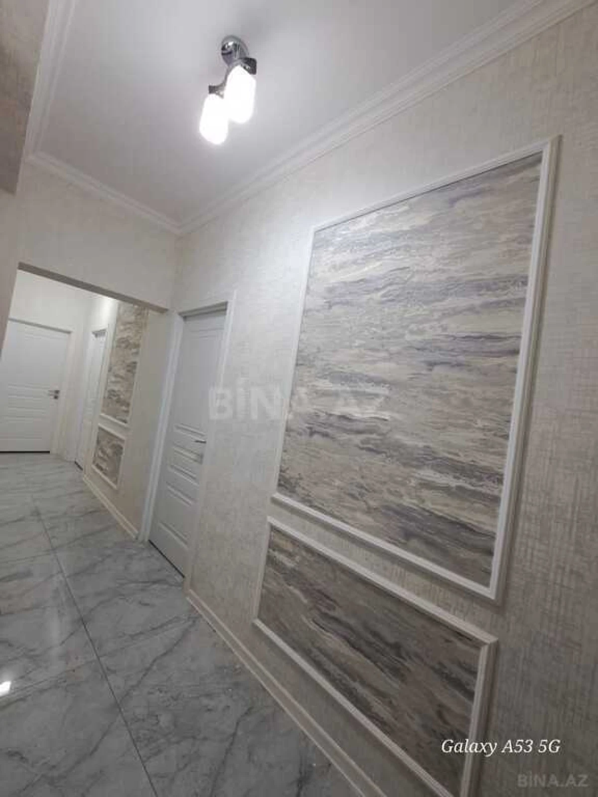Satılır 2 otaqlı mənzil 80 m²