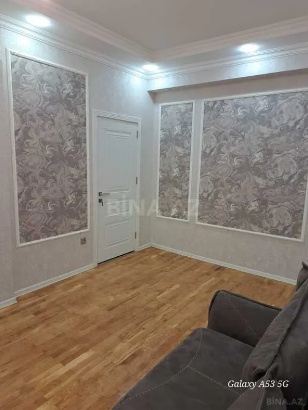 Satılır 2 otaqlı mənzil 80 m²