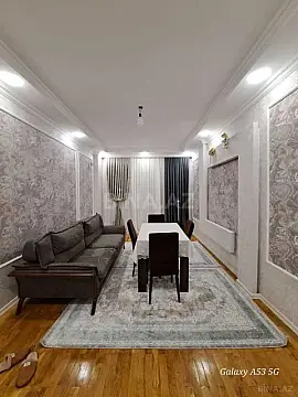 Satılır 2 otaqlı mənzil 80 m²