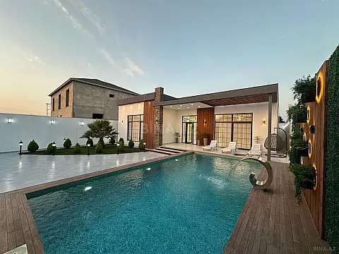 Satılır 4 otaqlı həyət evi 180 m²