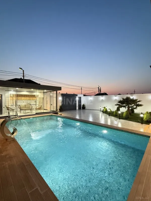 Satılır 4 otaqlı həyət evi 200 m²