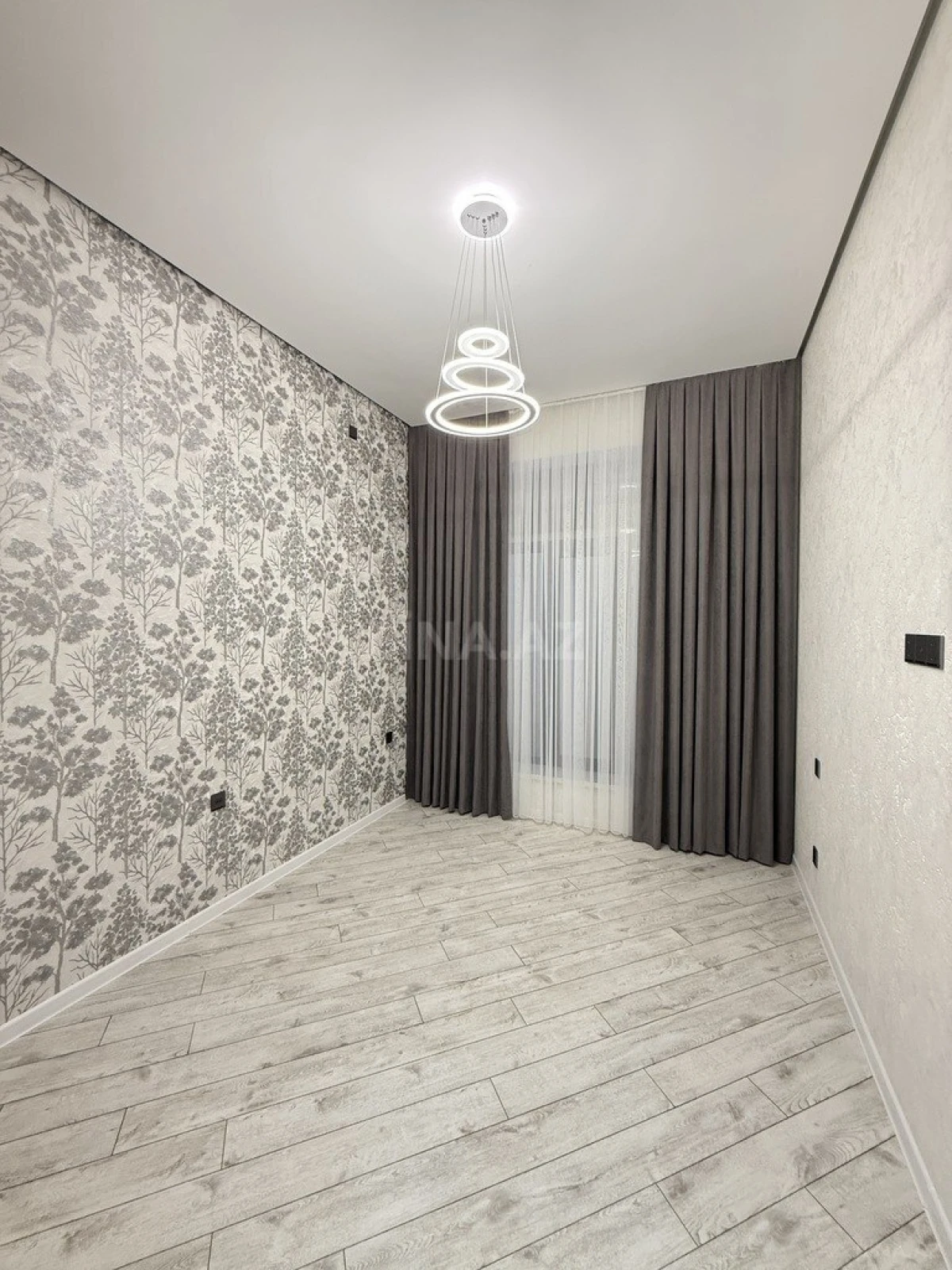 Satılır 4 otaqlı həyət evi 200 m²