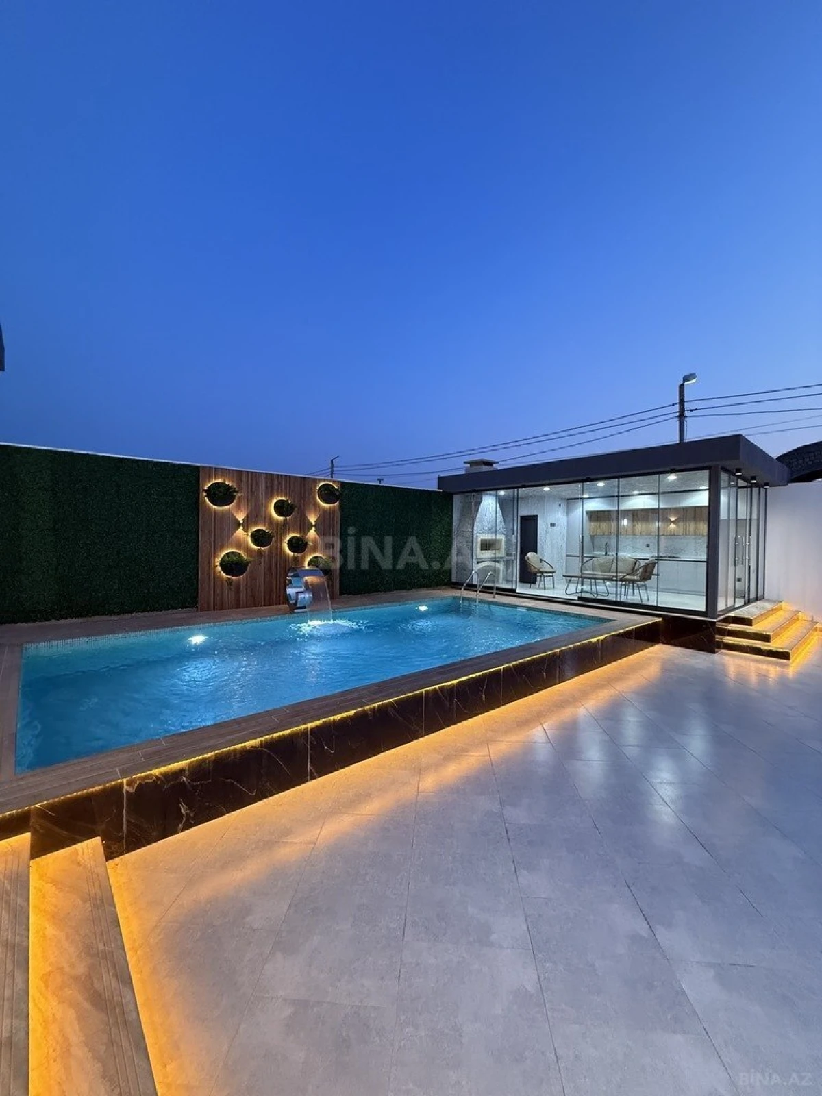 Satılır 4 otaqlı həyət evi 200 m²