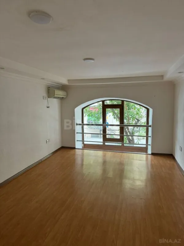 Kirayə verilir obyekt 30 m²