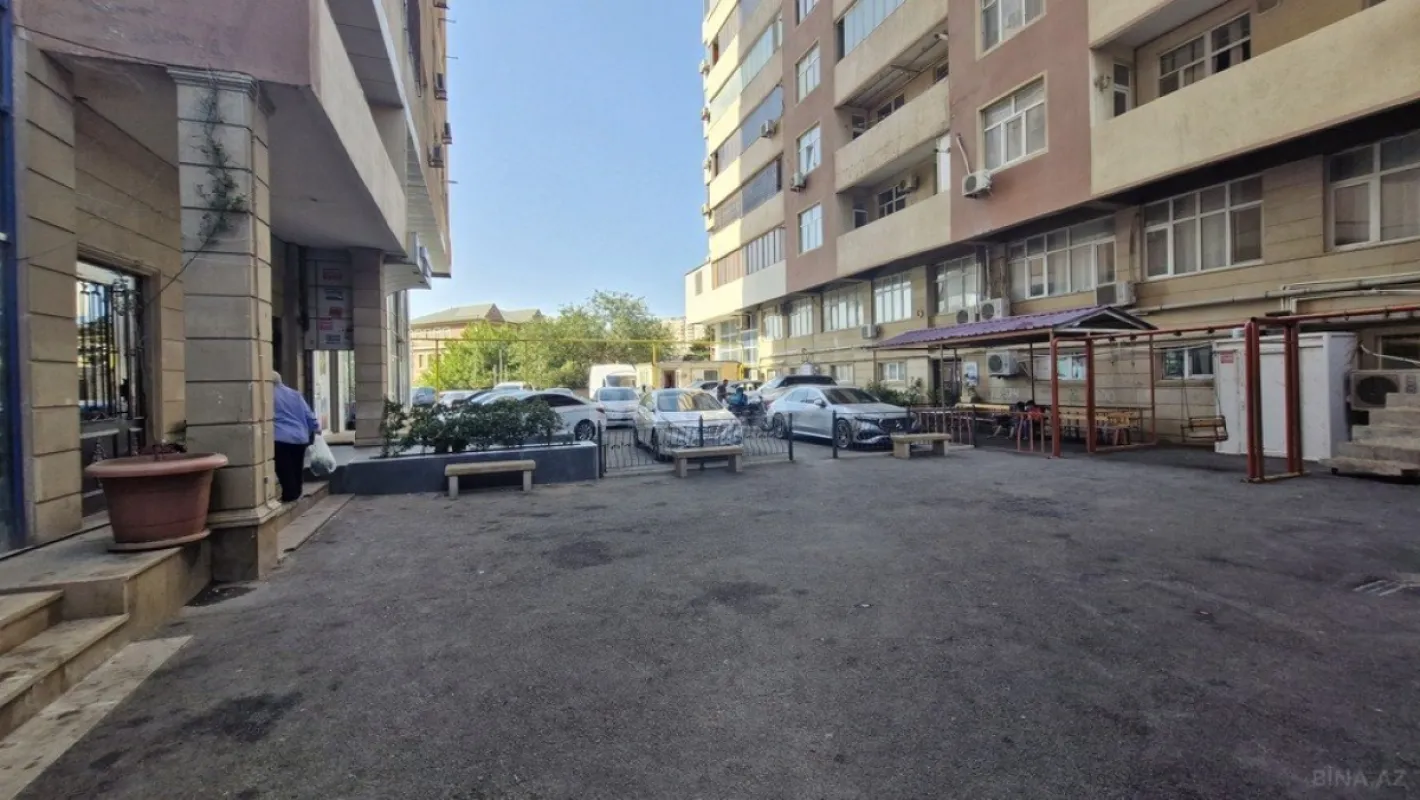 Satılır 2 otaqlı mənzil 45 m²