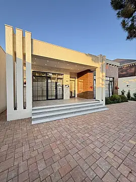 Satılır 4 otaqlı həyət evi 160 m²