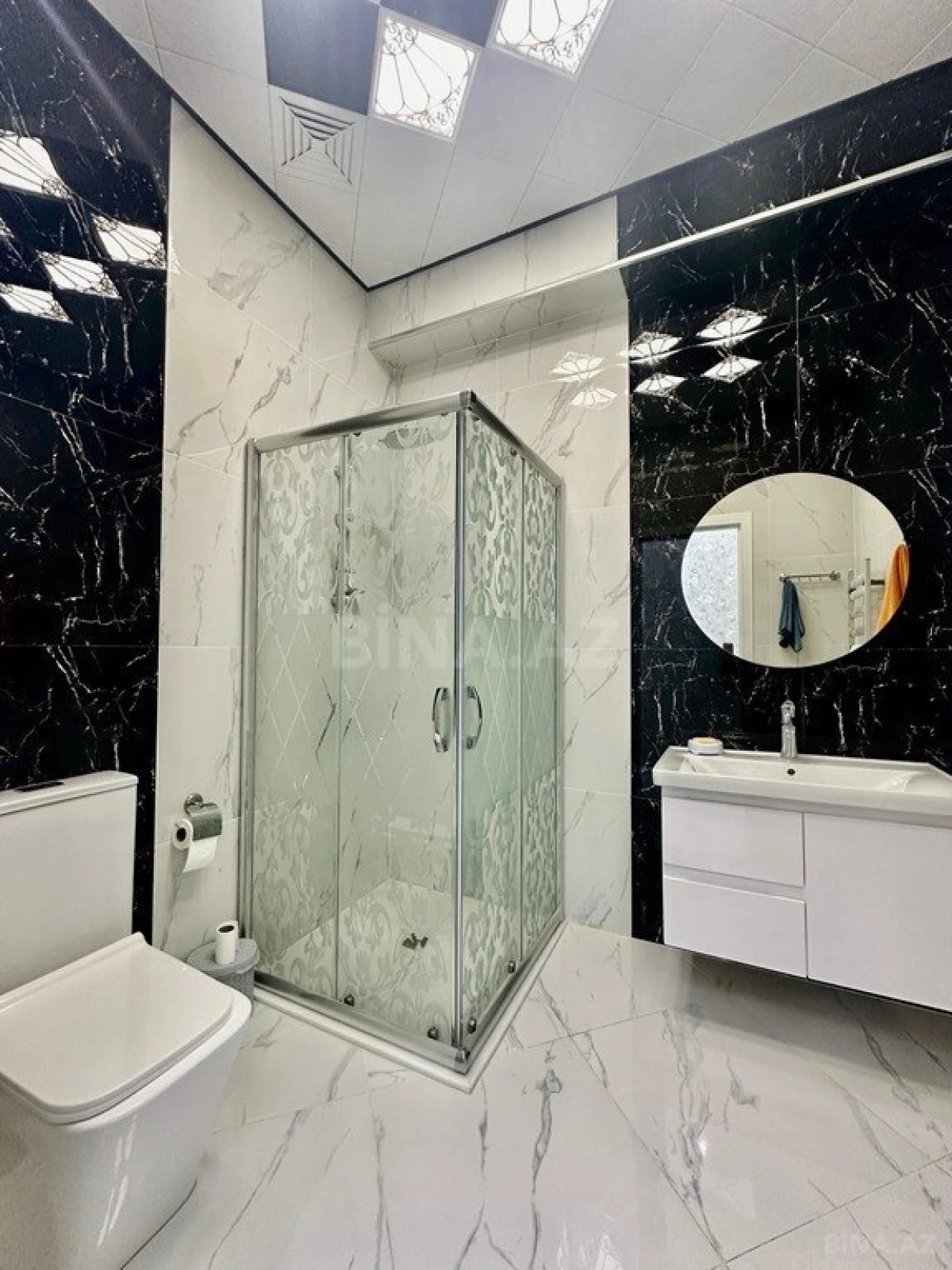 Kirayə verilir 2 otaqlı mənzil 80 m²