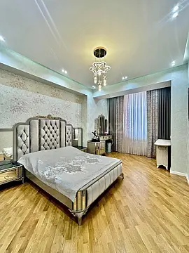 Kirayə verilir 2 otaqlı mənzil 80 m²