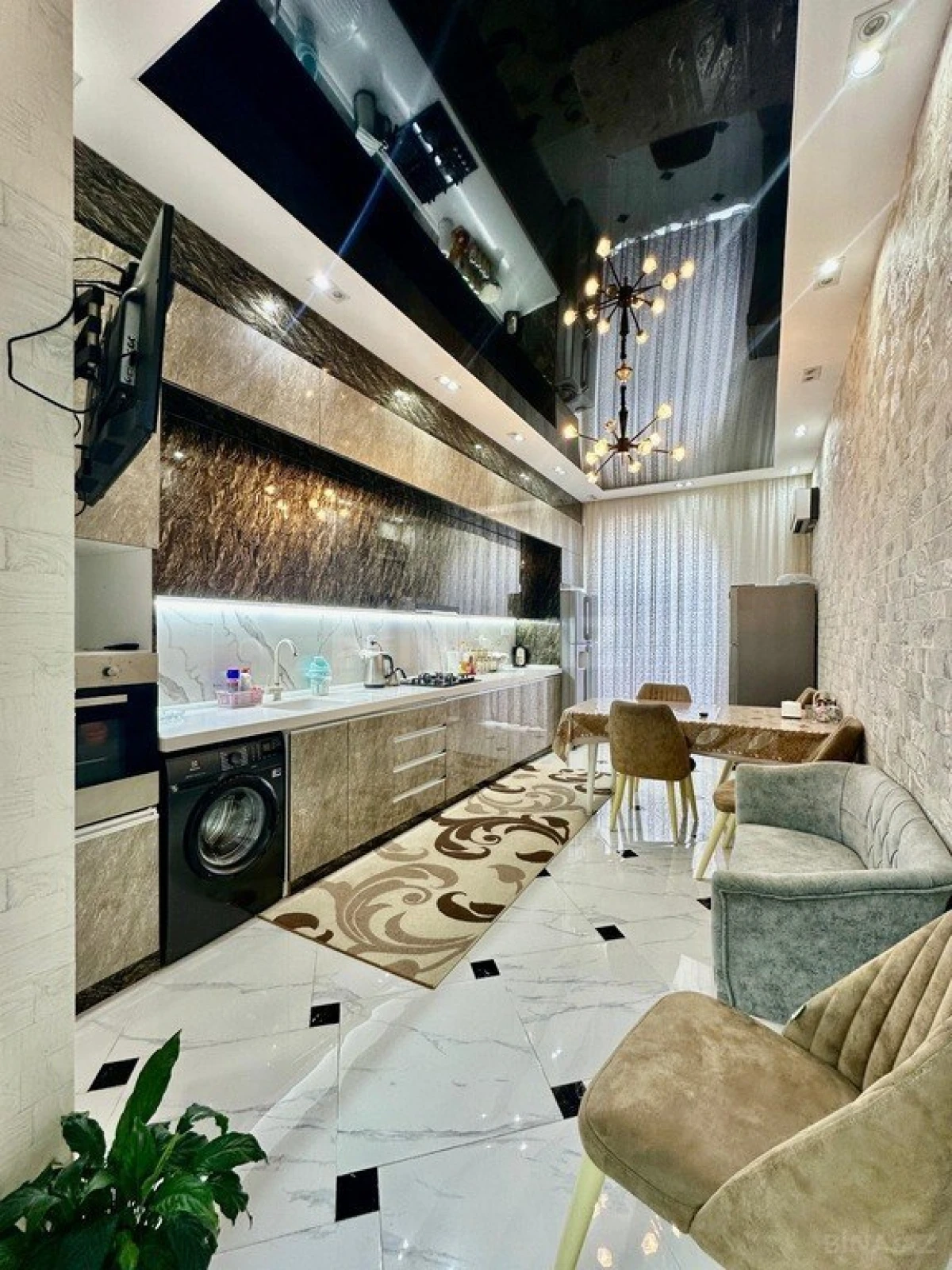 Kirayə verilir 2 otaqlı mənzil 80 m²