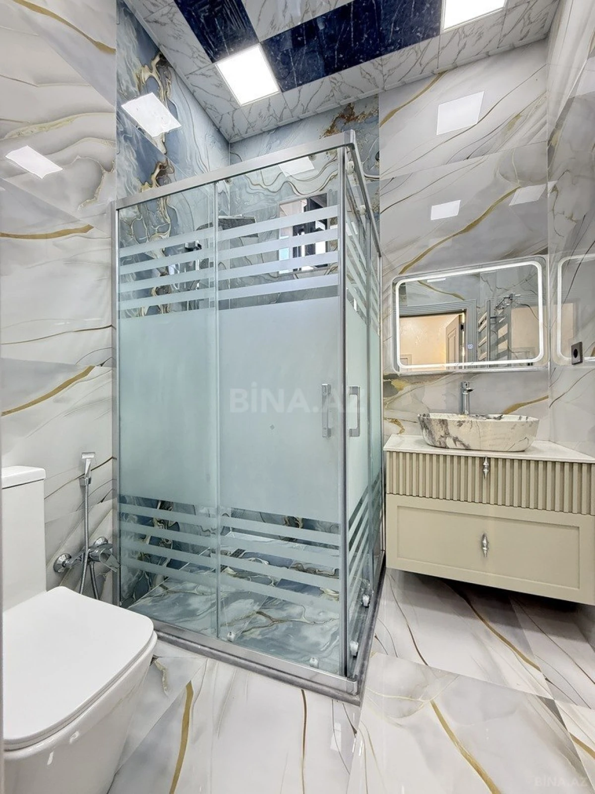 Satılır 4 otaqlı həyət evi 145 m²