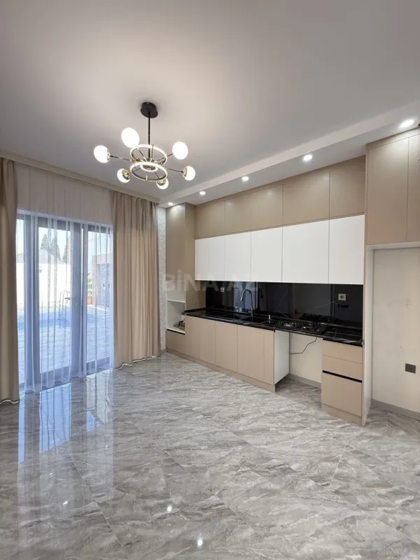 Satılır 4 otaqlı həyət evi 145 m²