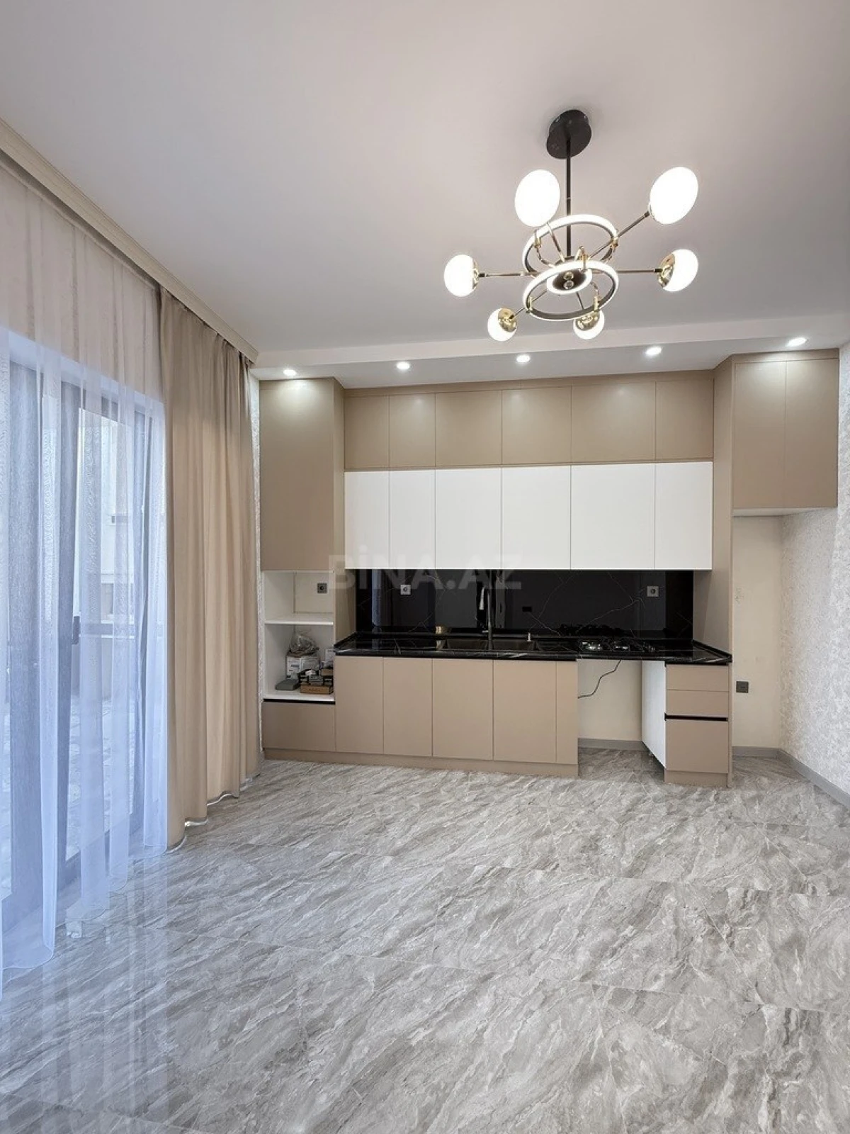 Satılır 4 otaqlı həyət evi 145 m²