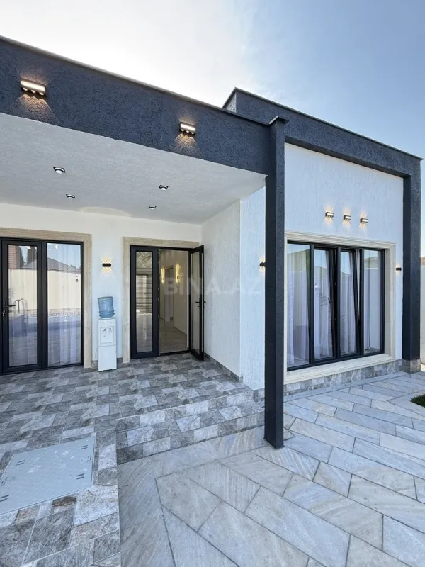 Satılır 4 otaqlı həyət evi 145 m²