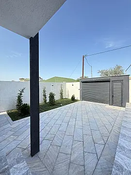 Satılır 4 otaqlı həyət evi 145 m²