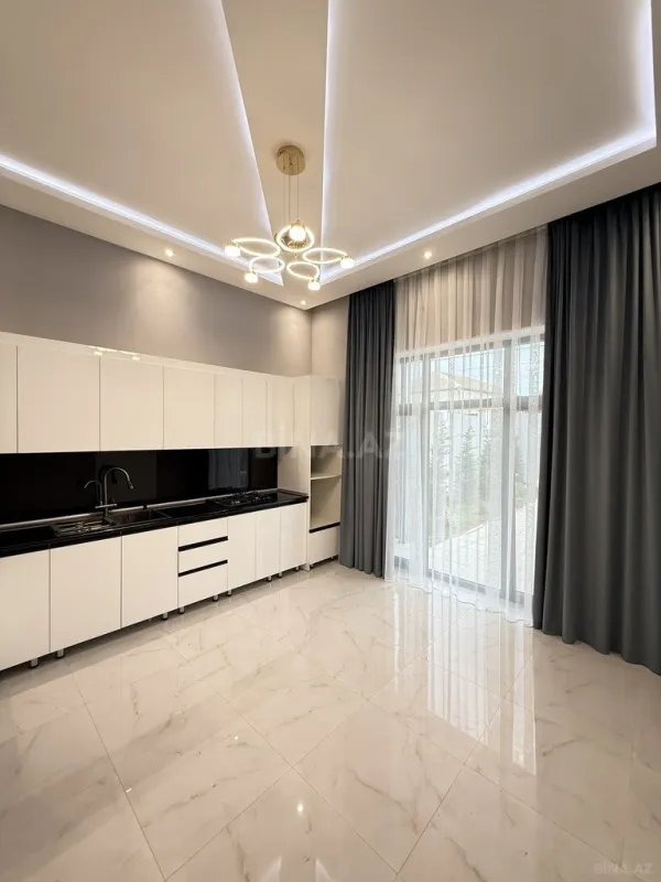 Satılır 4 otaqlı həyət evi 155 m²