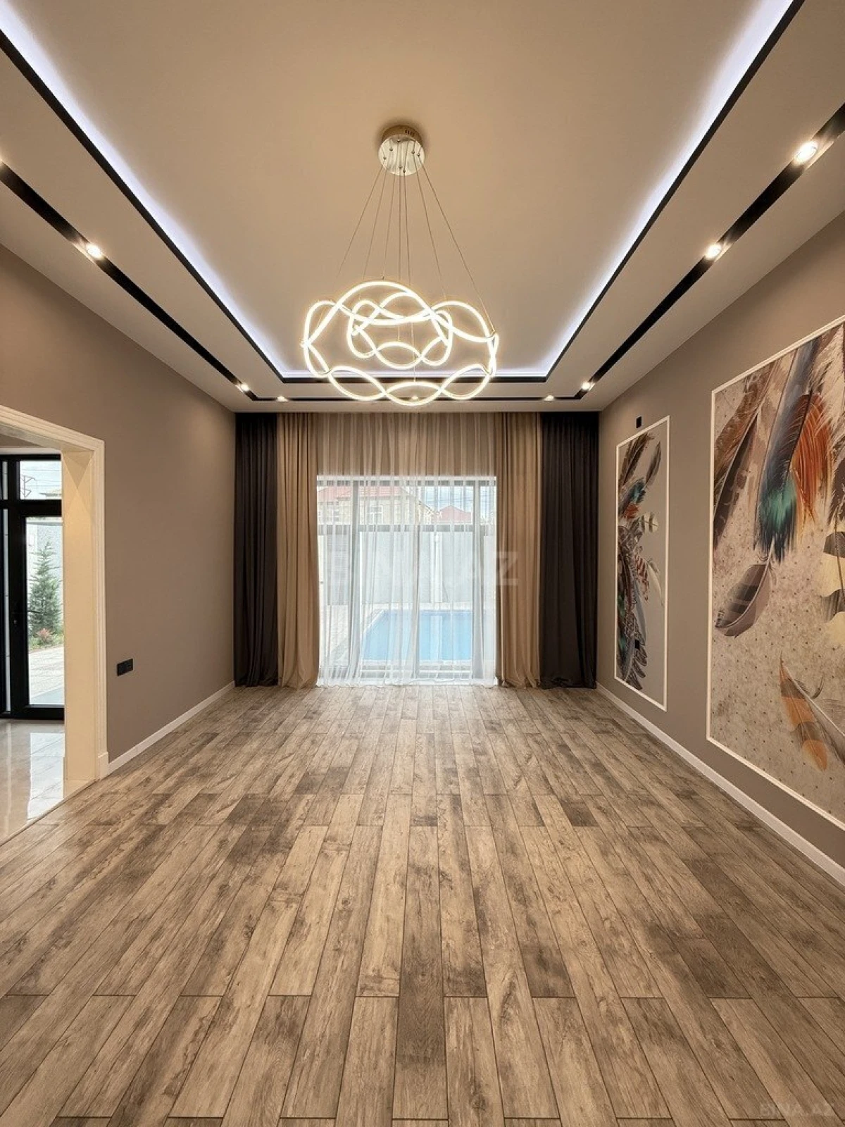 Satılır 4 otaqlı həyət evi 155 m²