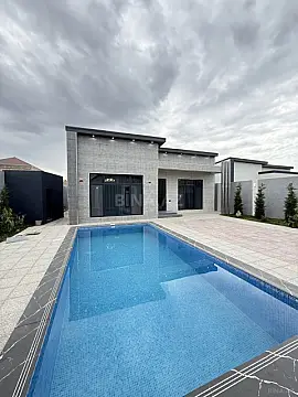 Satılır 4 otaqlı həyət evi 155 m²