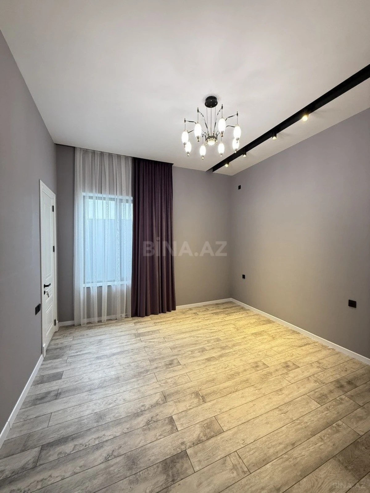 Satılır 4 otaqlı həyət evi 155 m²