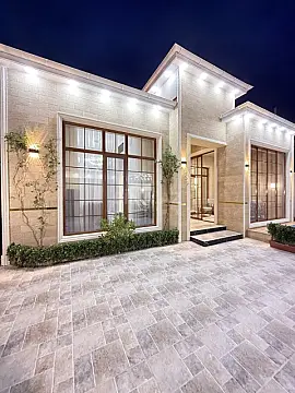 Satılır 4 otaqlı həyət evi 125 m²