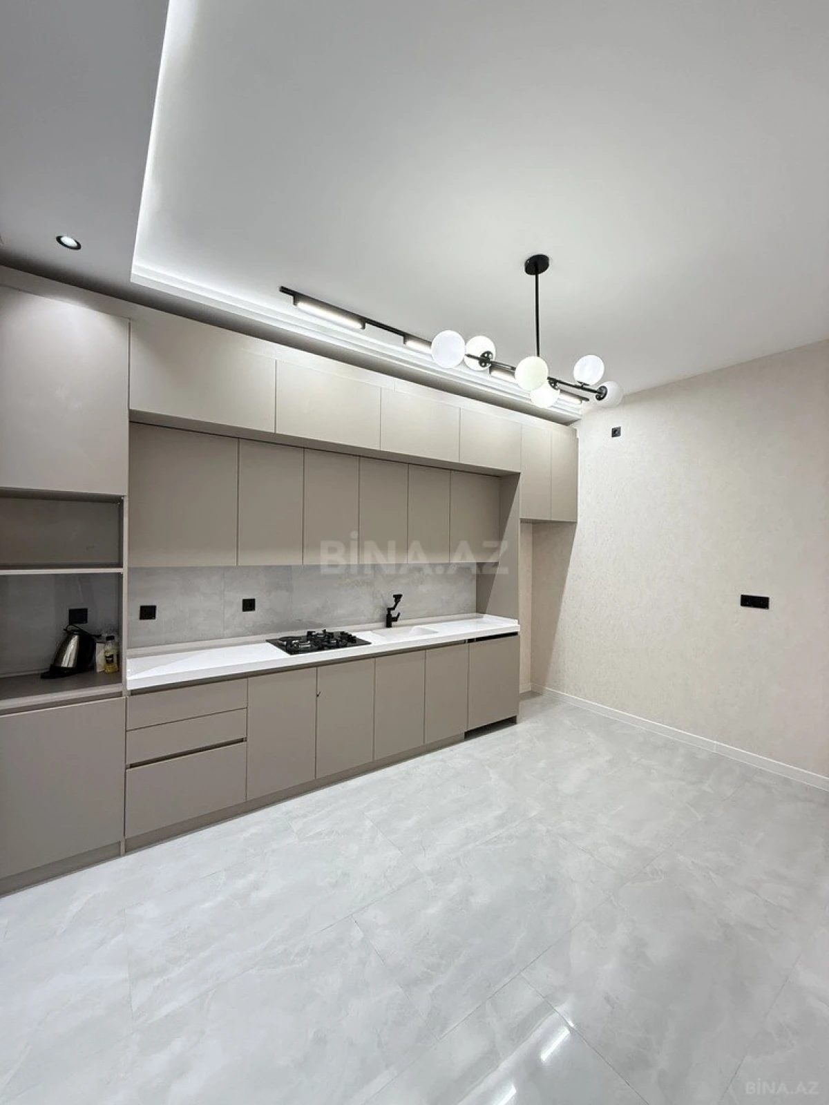 Satılır 4 otaqlı həyət evi 160 m²