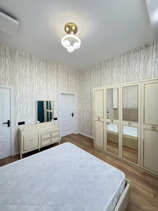 Satılır 4 otaqlı həyət evi 150 m²