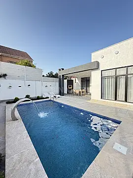 Satılır 4 otaqlı həyət evi 150 m²